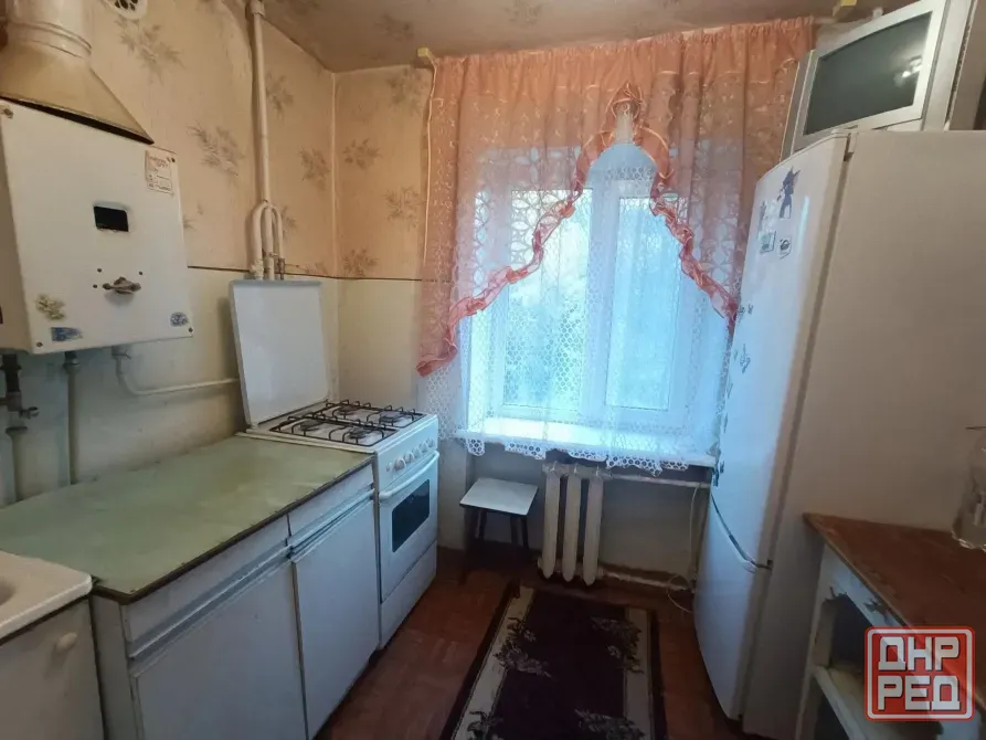 продам 1-комнатную квартиру на пл.Свободы, ул.Кирова Донецк - изображение 1
