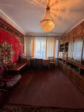Продажа 3-комнатной квартиры 1/4, в г. Макеевка, Советский р-н, 21-я шахта, 2-й квартал Макеевка
