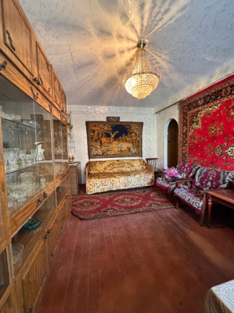 Продажа 3-комнатной квартиры 1/4, в г. Макеевка, Советский р-н, 21-я шахта, 2-й квартал Макеевка