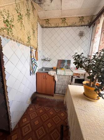 Продажа 3-комнатной квартиры 1/4, в г. Макеевка, Советский р-н, 21-я шахта, 2-й квартал Макеевка