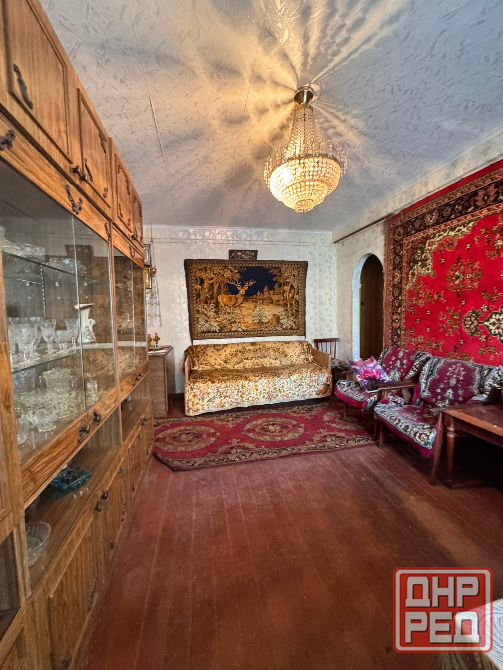 Продажа 3-комнатной квартиры 1/4, в г. Макеевка, Советский р-н, 21-я шахта, 2-й квартал Макеевка - изображение 3