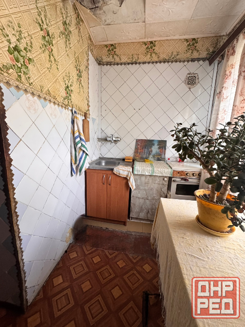 Продажа 3-комнатной квартиры 1/4, в г. Макеевка, Советский р-н, 21-я шахта, 2-й квартал Макеевка - изображение 4