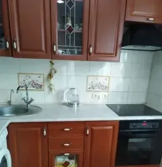 Продаётся 3х комнатная квартира в Пролетарском р-не, ул. Щетинина 32а Донецк