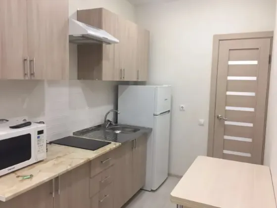 сдам в аренду комфортную и просторную 2-комнатную квартиру, ориентир оцкб, ленинский район Донецк