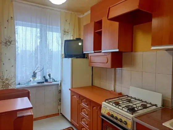 Сдам 2-комнатую квартиру, 4/9, в хорошем состоянии. г.Донецк, р-н Куйбышевский, ул.Словацкая. Донецк