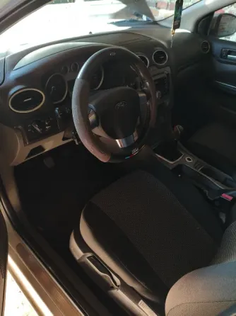 Продам Ford Focus 2 Рестайлинг 1.6 л Ti-VCT (115 л.с.) Донецк