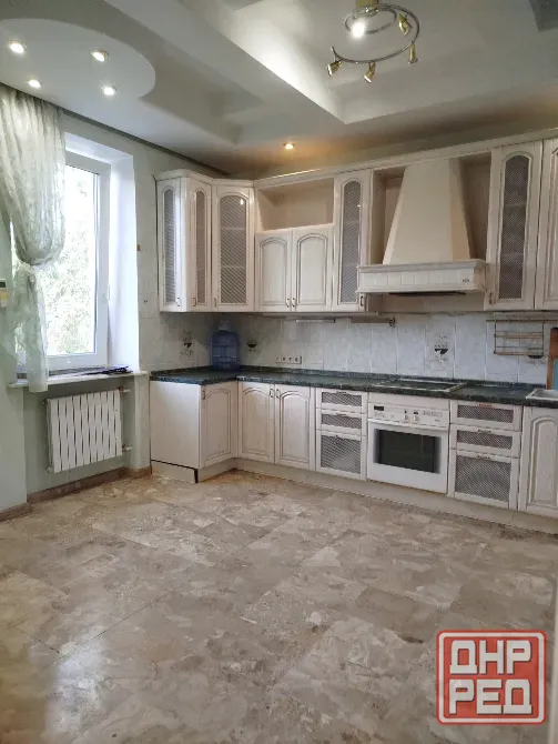 Сталинка 200+м² в самом центре Донецк - изображение 2