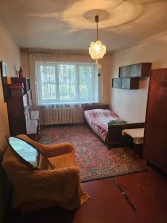 Продам 3 комнатную квартиру на пл. Буденного Донецк