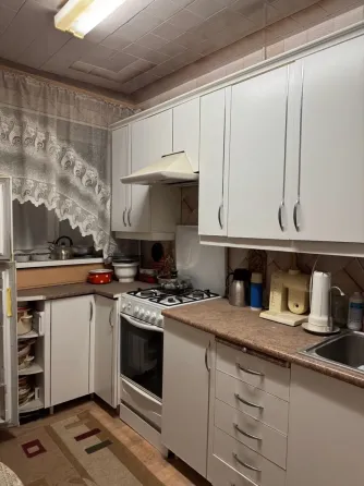 Продам 2-х комнатную на Цветочном в Донецке Донецк