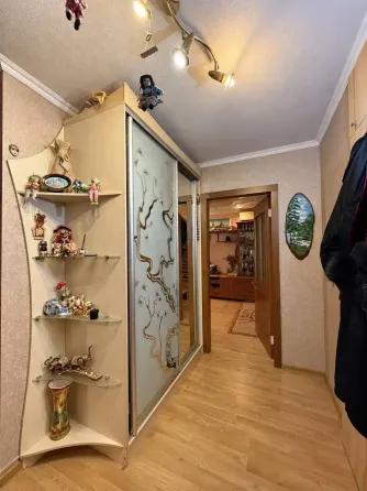 Продам квартиру Донецк