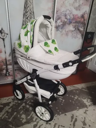 Продам детскую коляску Макеевка