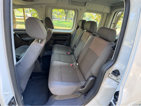 VW Caddy 2013 заводской пассажир Донецк