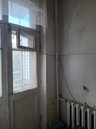 2-к. сталинка рядом с налоговой. Торг уместен Донецк