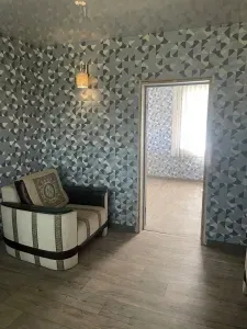 Сдам 2х этажный дом в Ленинском районе Донецк