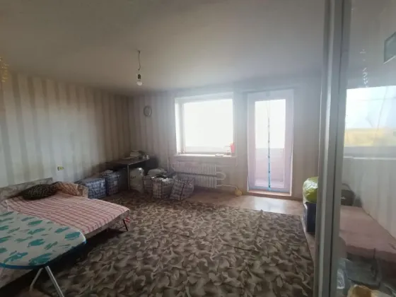 продам крупногабаритную 3-комнатную квартиру на Текстильщике, 30 школа Донецк