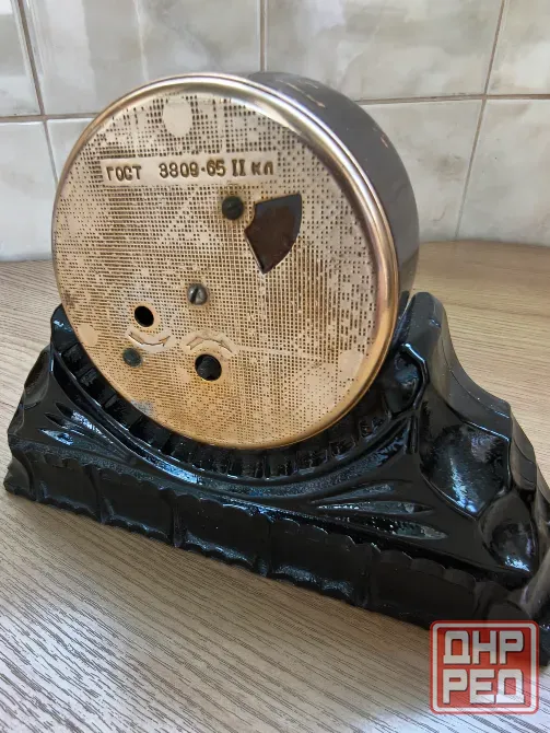 Винтажные настольные механические часы Маяк производства ссср, Сердобский часовой завод. Цена сниж Донецк - изображение 4
