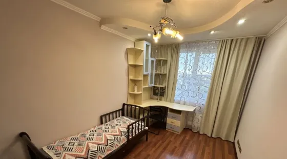 Сдается 3к квартира, с кухней на которой приятно готовить! Донецк