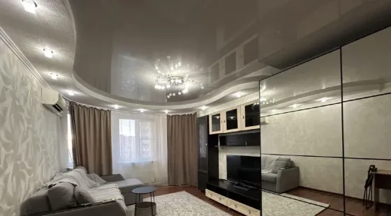 Сдается 3к квартира, с кухней на которой приятно готовить! Донецк