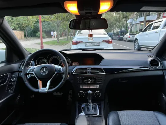 Mercedes-Benz C-Class W204 рестайлинг | Заводской AMG | 2012 год Донецк