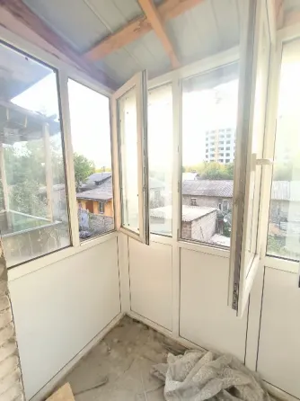 Крупногабаритная 3 к кв, 83 м². Киевский рик Донецк