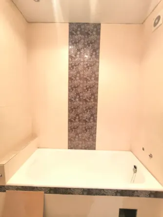 Крупногабаритная 3 к кв, 83 м². Киевский рик Донецк