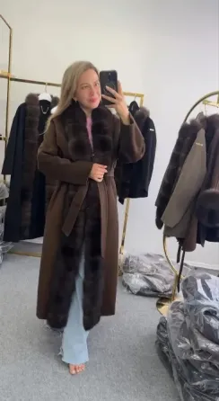 Новое пальто кардиган с мехом финского песца Донецк