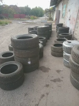 Продаю зимнюю резину б/у Донецк