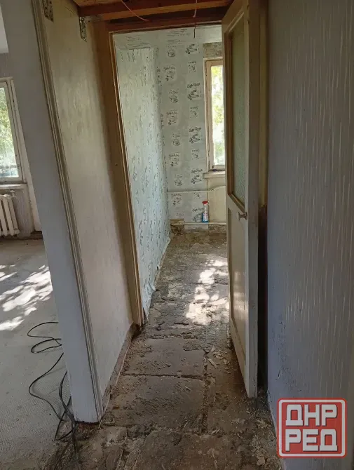 Продажа 1-комнатной квартиры 5 /5, Калининский р-н (возле рынка),вода круглосуточно .2 500 000 р. Донецк - изображение 2