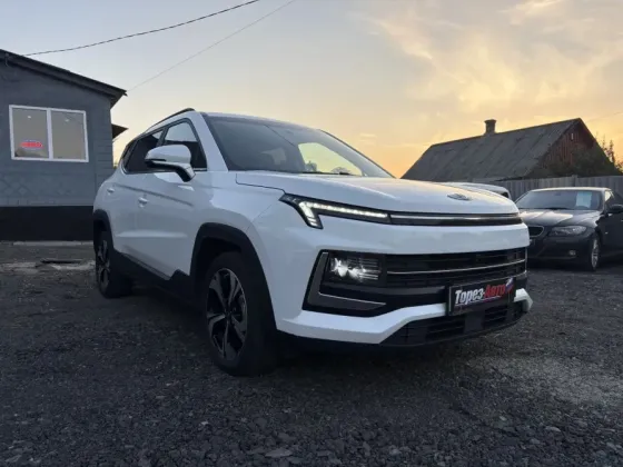 Москвич 3 2026г. 1.5 Турбо/Бензин (150л.с.) Пробег: 22 тыс.км. Коробка: Автоматическая Торез