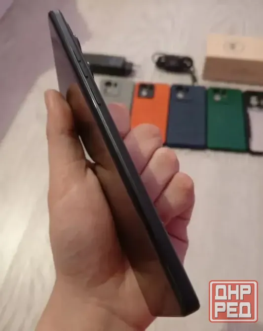 Motorola Edge 40, 8/256 Торез - изображение 3