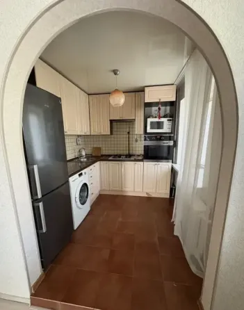 Сдам квартиру в Ленинском районе Донецка, ориентир цирк Донецк