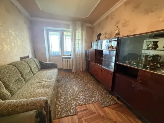 Срочно продам 1-но комнатную квартиру в Донецке Донецк