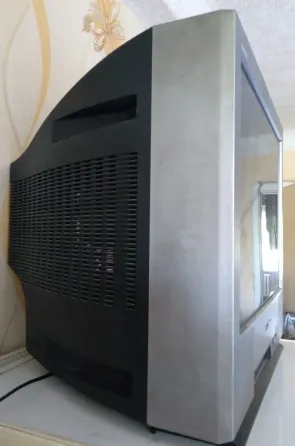 Телевизор SONY 21', кинескоп, плоский экран Донецк