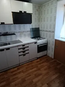 Сдам 2х комнатную квартиру в Ворошиловском районе Донецк