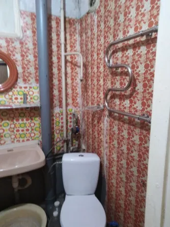 Продам 1-к квартиру . Донецк