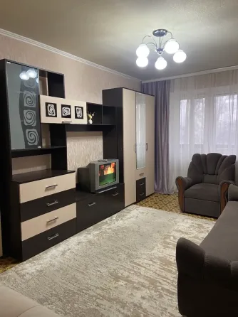 Сдается однокомнатная кв Донецк, Киевский район, Артема, жд, привокзальный, маяк Донецк