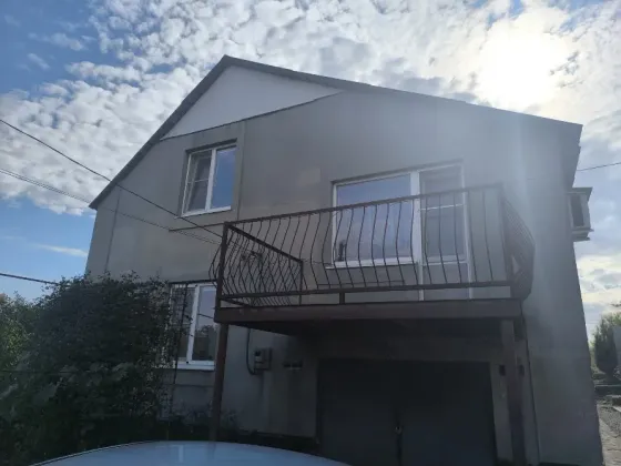 Продам двухэтажный дом 89кв 11соток Донецк