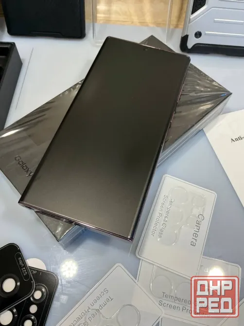 Samsung s22 Ultra 12/256Gb Snapdragon 8 Gen 1 Донецк - изображение 2