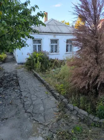 Сдаётся дом на ул.Пухова, 4-комнаты. Ленинский район. Донецк