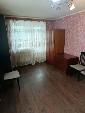 1к на Черемушках, ост. Почта а Макеевка