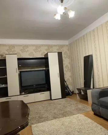 1к квартира на пл. Бакинских комиссаров, Куйбышевский р-н Донецк