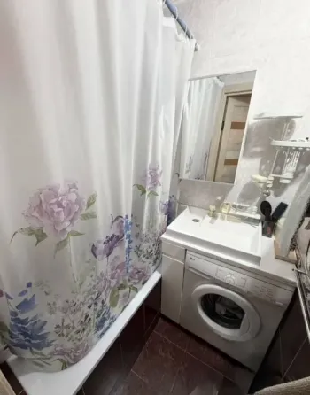 1к квартира в Калининском районе, мединститут Донецк