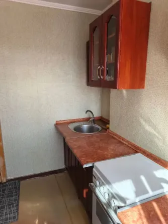 Продам квартиру Кировский район 2 ком. 9/9 ул. Островского 19 Донецк