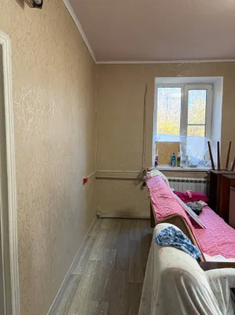 Продам трехкомнатную квартиру на Абакумова Донецк