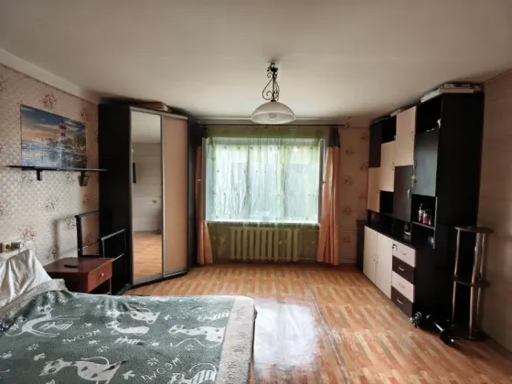 Возможна ипотека, продаётся большая 3-х комнатная квартира в Куйбышевском районе Донецк