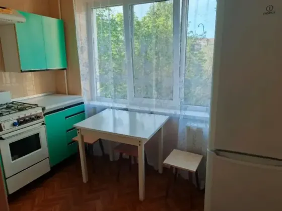Продам 2-ком.кв. Петровский район. Донецк