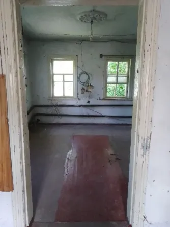 продам дом в г.Харцызске Харцызск