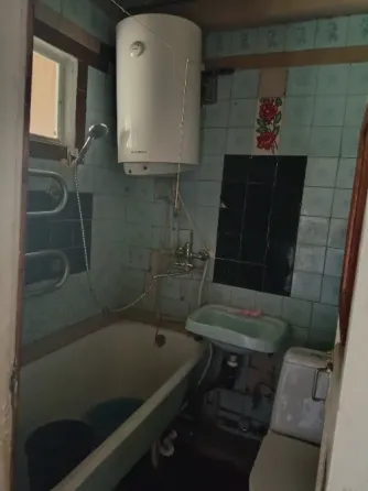 Продам 3х+капитальный гараж. 11-я больница. Донецк