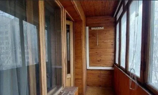 Продам 4 комнатную квартиру в центре бул. пушкина Донецк