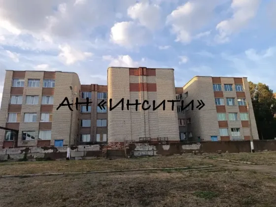 Продам 3 Ледовый дворец Донецк